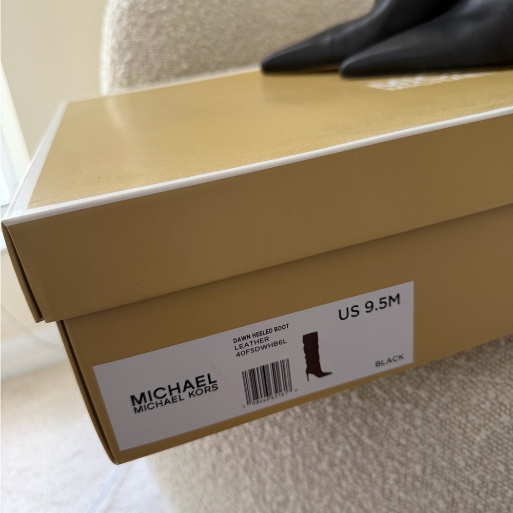 *NWT MICHAEL KORS Dawn Leather Boot - Picture 4 of 5